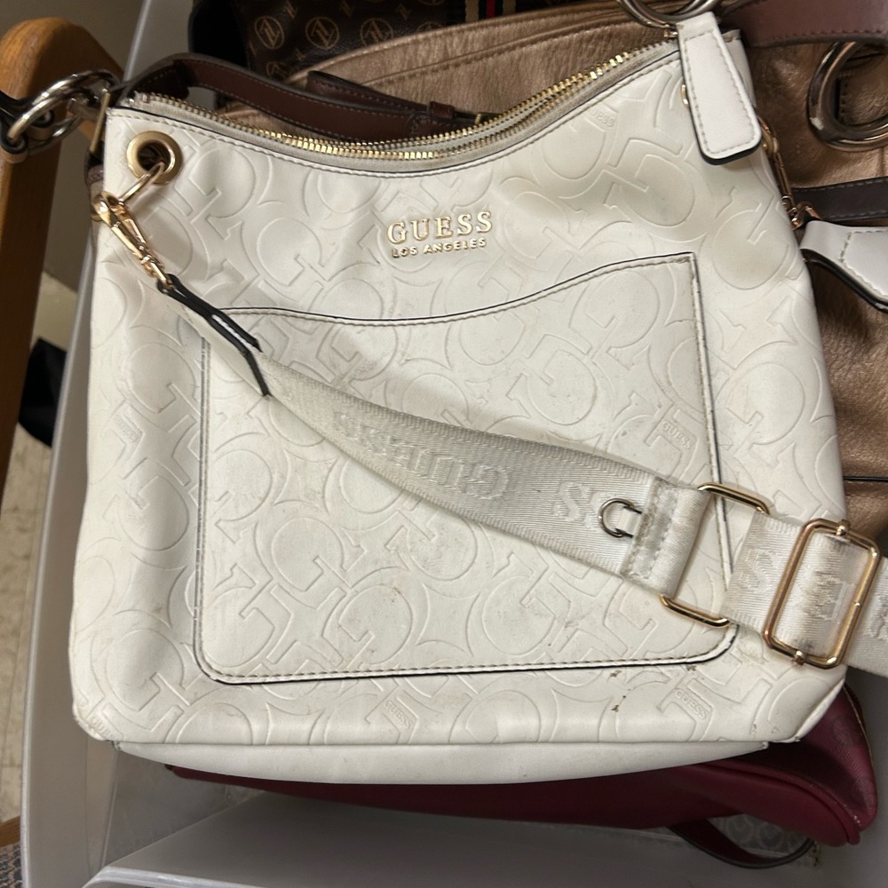 Guess White Shoulder Bag with Textured Finish